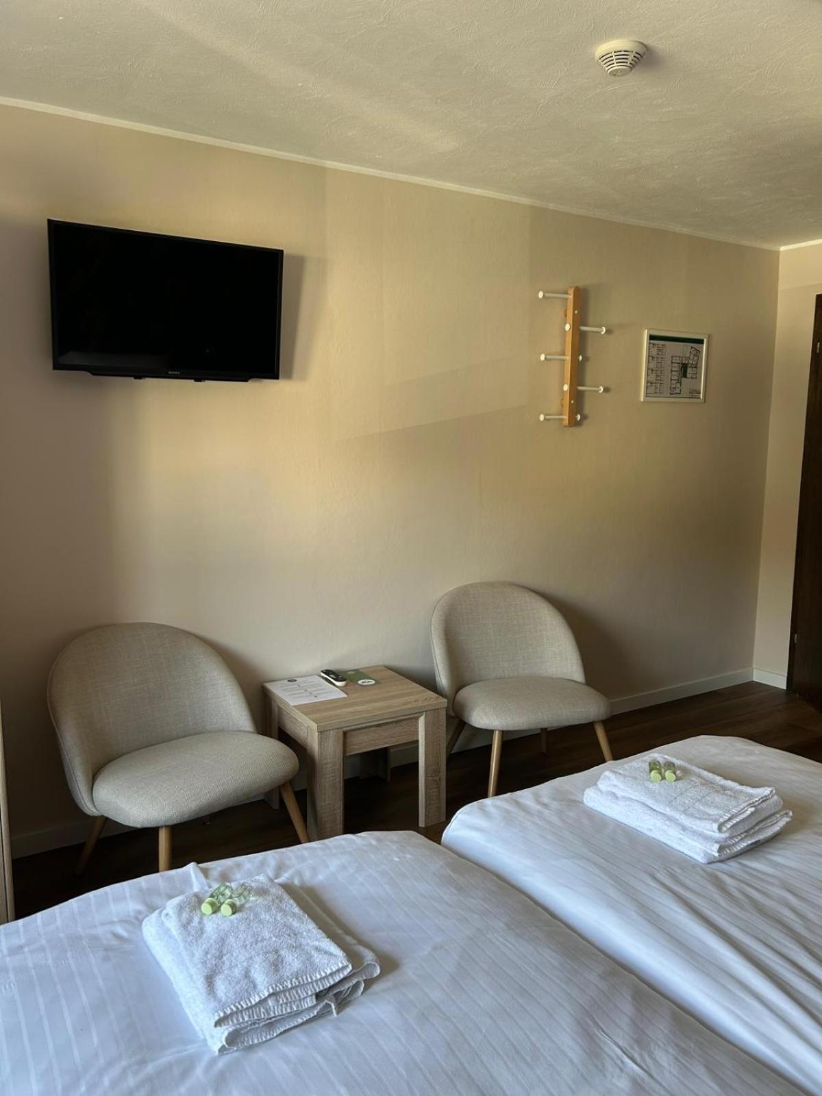 Garni Hotel Im Fachwerkhof Simmerath Room photo